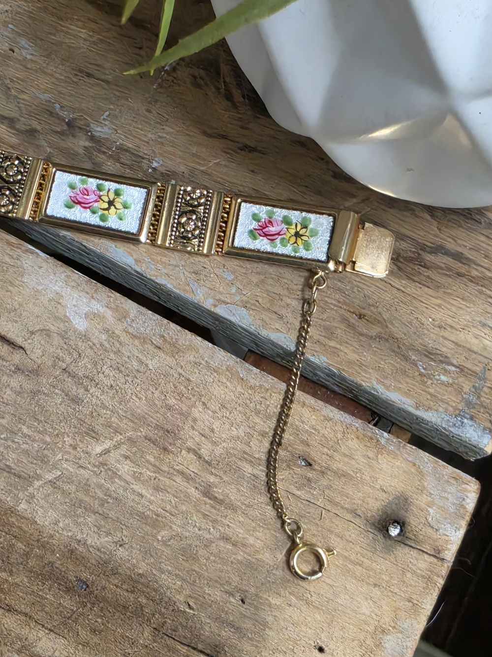 Vintage Guilloche Enamel Floral Mesh Bracelet Gold Tone Hand Painted Roses - Picture 8 of 8